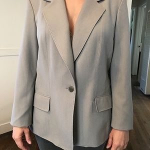 Classic Light Gray Suit Jacket